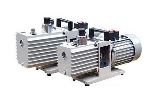 旋(xuan)片式真空泵(beng)